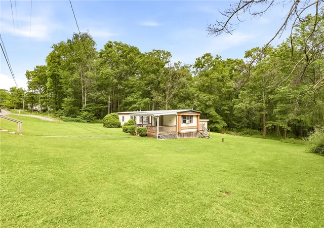 Photo 1 of Manufactured home for sale at 2640 Cumberland Hwy, Meyersdale, PA 15552 | MLS# 1759864 | Listing updated on 2026-07-21