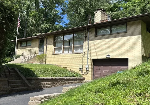 Homes for sale in Wilkins Twp, PA | 1235 Free Ln, Wilkins Twp, PA 15145 | MLS# 1759911
