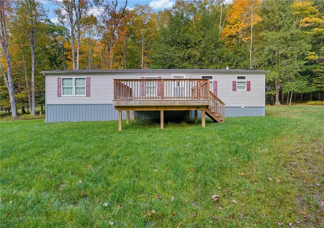 Photo 1 of Manufactured home for sale at 132 Hemlock Ln, Rochester Mills, PA 15771 | MLS# 1759800 | Listing updated on 2026-10-02