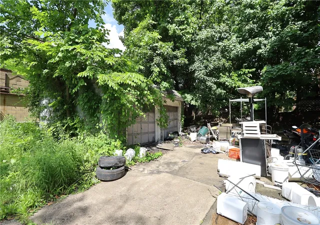 Homes for sale in Squirrel Hill, PA | 6305 Darlington Rd, Squirrel Hill, PA 15217 | MLS# 1758693