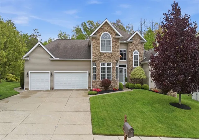 Homes for sale in Millcreek Twp, PA | 1225 Silver Dr, Millcreek Twp, PA 16509 | MLS# 1759919