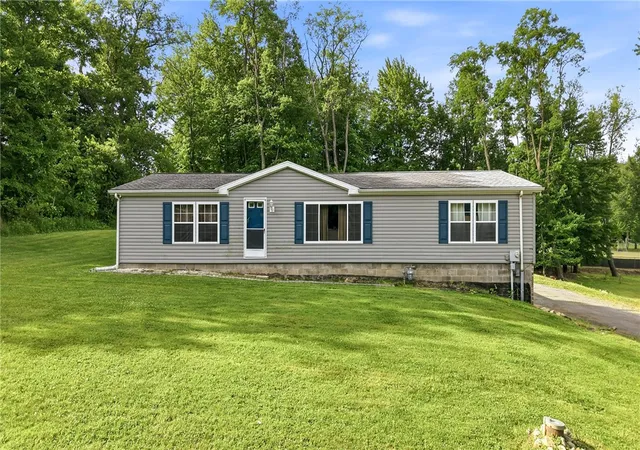 1st image of 3417 Hubbard Middlesex Rd, Shenango Twp, PA 16159 | MLS# 1759906