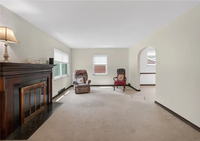 Photo 4 of Single family home for sale at 212 E Muntz, Butler, PA 16001 | MLS# 1759892 | Listing updated on 2026-07-25