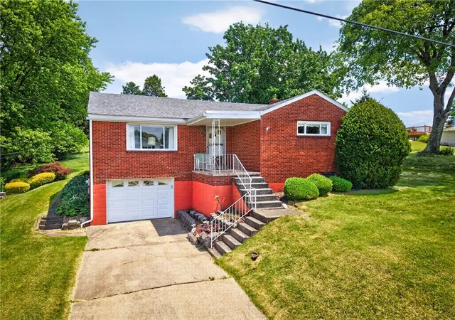 Homes for sale in Stowe Twp, PA | 186 William St, Stowe Twp, PA 15136 | MLS# 1759823