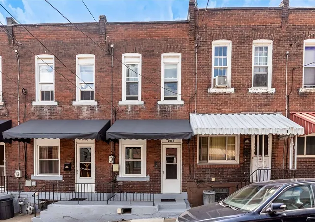 Photo 3 of Sale Pending at 2014 Tustin St, Pittsburgh, PA 15219 | MLS# 1759948 | Listing updated on 2026-06-23