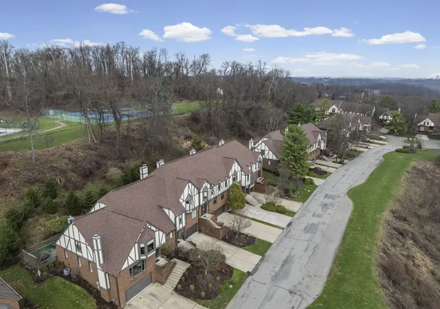 Homes for sale in Harmar, PA | 421 Forest Highlands Dr, Harmar, PA 15238 | MLS# 1759962