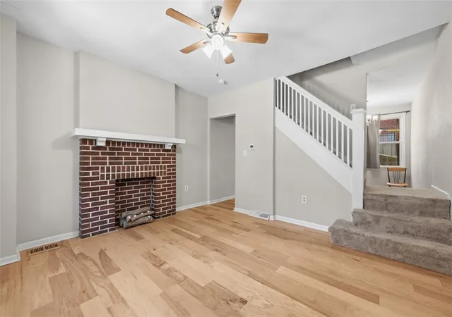 Homes for sale in Oakland, PA | 134 Chesterfield Rd, Oakland, PA 15213 | MLS# 1758814