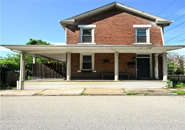 1st image of 697 E Main St, Monongahela, PA 15063 | MLS# 1760000