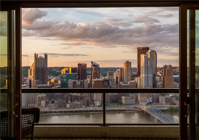 1st image of 111 Grandview Ave #702, Mt Washington, PA 15211 | MLS# 1760059