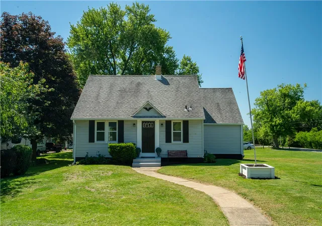 1st image of 523 Western Aveue, Brighton Twp, PA 15009 | MLS# 1760106