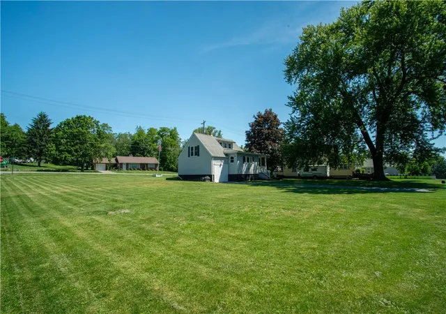 36th image of 523 Western Aveue, Brighton Twp, PA 15009 | MLS# 1760106