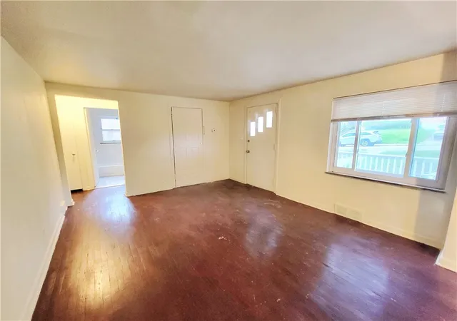 4th image of 1115 Woodbine St, Pittsburgh, PA 15201 | MLS# 1759144