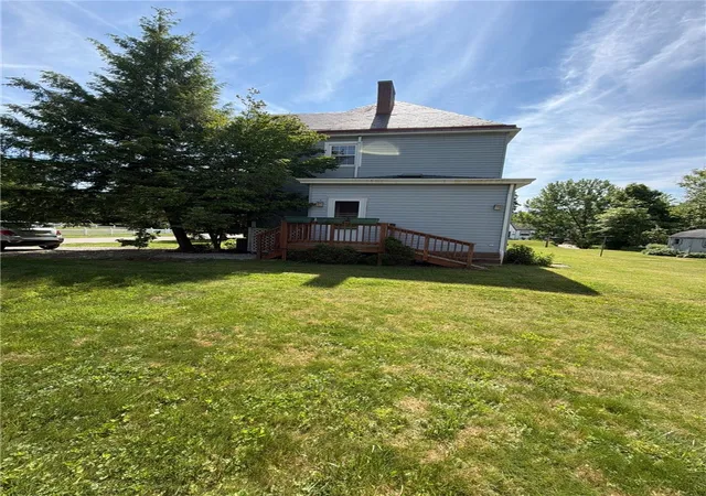 Homes for sale in Collier Twp, PA | 46 Elwyn Ave, Collier Twp, PA 15106 | MLS# 1760138
