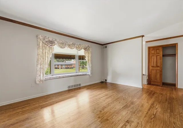 Photo 3 of Single family home for sale at 157 Gourley Ln, Monaca, PA 15061 | MLS# 1759946 | Listing updated on 2026-07-05