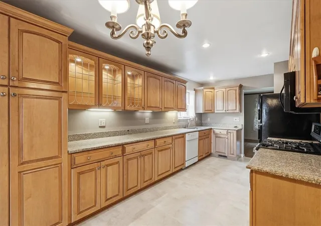 Photo 4 of Single family home for sale at 157 Gourley Ln, Monaca, PA 15061 | MLS# 1759946 | Listing updated on 2026-07-05