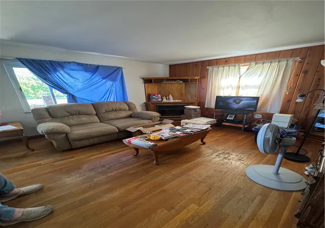 Homes for sale in Clairton, PA | 1128 Mckinley Dr, Clairton, PA 15025 | MLS# 1759972