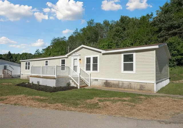 1st image of 247 Polo Dr, Shelocta, PA 15701 | MLS# 1758468