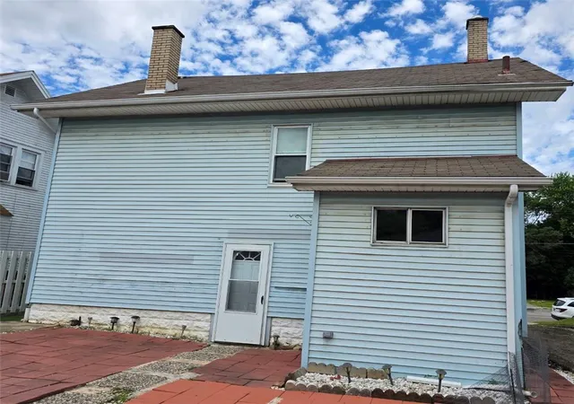 Homes for sale in New Castle, PA | 204 Boyles Ave, New Castle, PA 16101 | MLS# 1759873