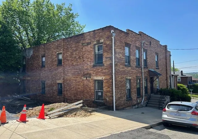 4th image of 2201 Hawthorne Avenue, Swissvale, PA 15218 | MLS# 1760209