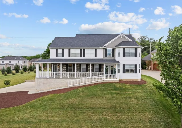 1st image of 603 Oak Tree Ct, Bridgeville, PA 15017 | MLS# 1759766