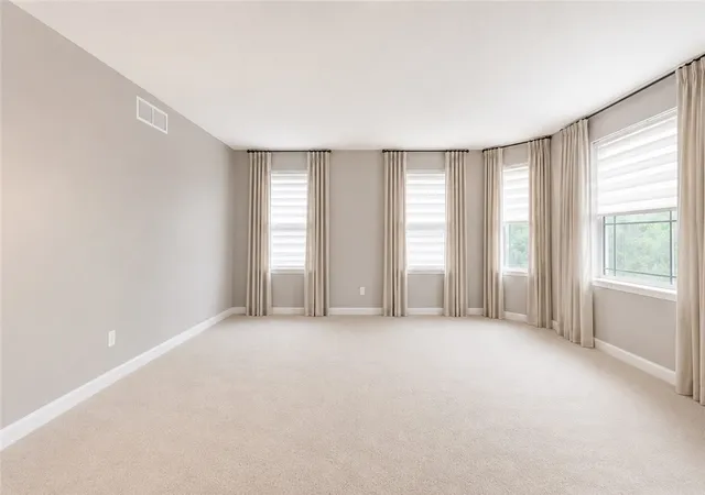 5th image of 603 Oak Tree Ct, Bridgeville, PA 15017 | MLS# 1759766