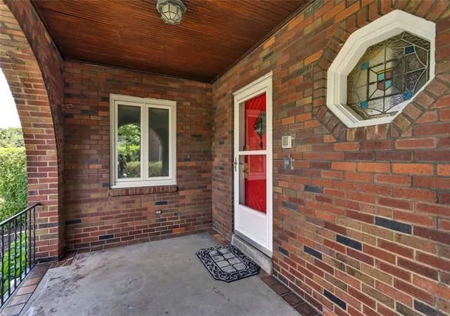 Homes for sale in Squirrel Hill, PA | 2751 Beechwood Blvd, Squirrel Hill, PA 15217 | MLS# 1760083