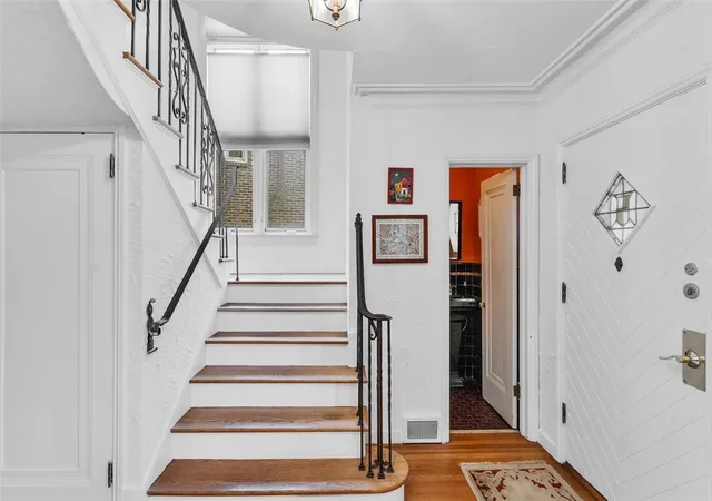 Homes for sale in Squirrel Hill, PA | 2751 Beechwood Blvd, Squirrel Hill, PA 15217 | MLS# 1760083