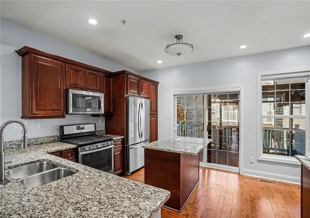 2nd image of 44 Uxor Way, South Side, PA 15203 | MLS# 1759064