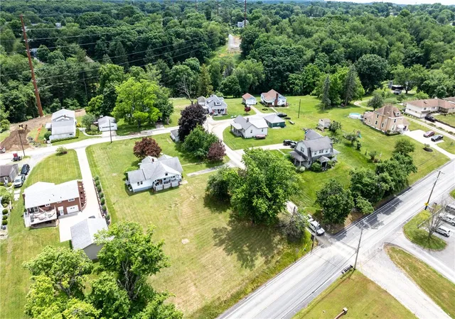 Photo 15 of Sale Pending at 103 Seibert Rd, Coraopolis, PA 15108 | MLS# 1760336 | Listing updated on 2026-06-24