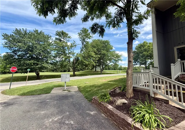 Homes for sale in South Fayette, PA | 2909 Big Meadow Ct, South Fayette, PA 15017 | MLS# 1760174