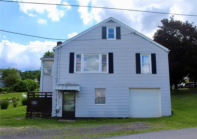 2nd image of 302 Orchard, Conemaugh Twp, PA 15928 | MLS# 1760179