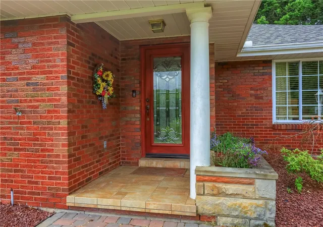 Photo 4 of Sale Pending at 119 Beacon Rd, Penn Twp, PA 16053 | MLS# 1760200 | Listing updated on 2026-07-31