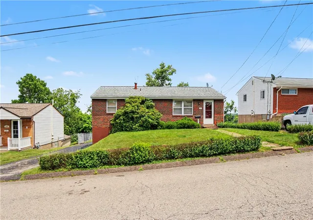 1st image of 121 Vetter Dr, Penn Hills, PA 15235 | MLS# 1760282