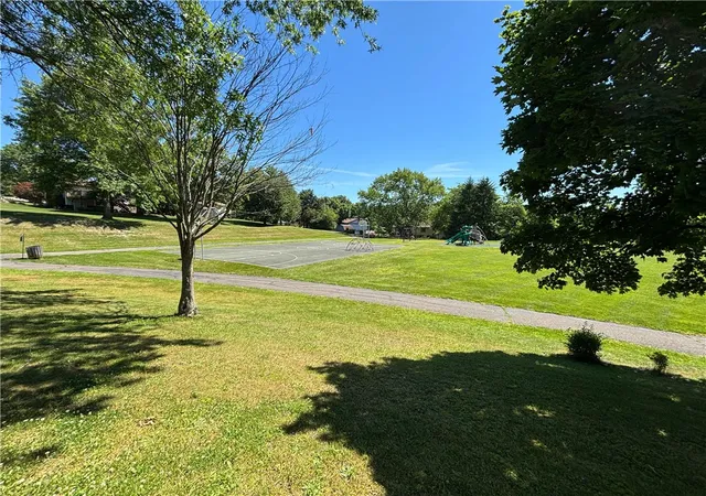 Homes for sale in South Fayette, PA | 416 Meeting House Rd, South Fayette, PA 15017 | MLS# 1760433