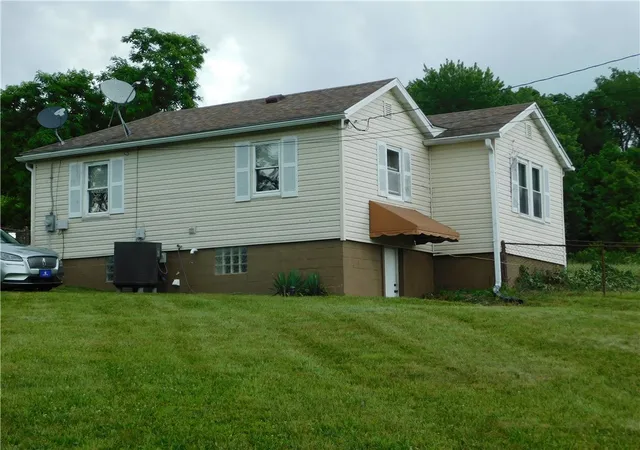 Homes for sale in South Union Twp, PA | 27 Community Avenue, South Union Twp, PA 15401 | MLS# 1759936