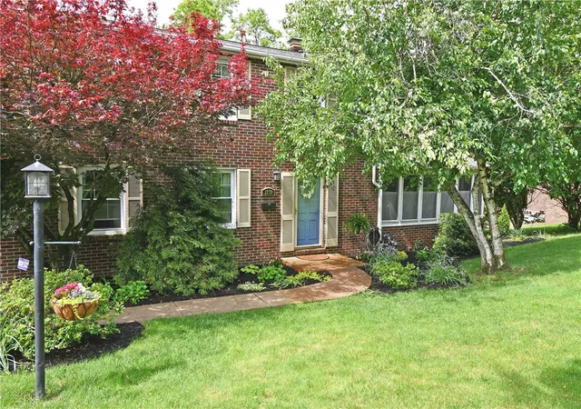 2nd image of 1770 Norsen, Upper St Clair, PA 15243 | MLS# 1759596