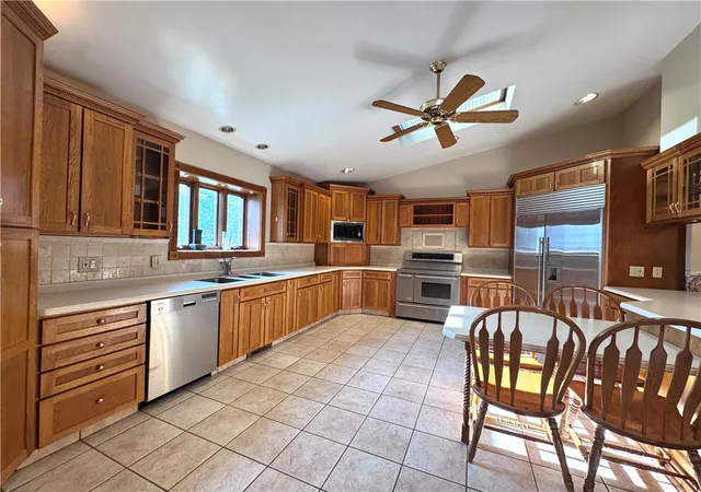 image of 1501 W State St, Union Twp, PA 16101 | MLS# 1760432