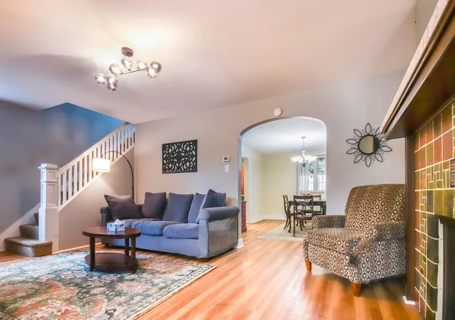 Photo 3 of Single family home for sale at 3951 Beechwood Blvd, Squirrel Hill, PA 15217 | MLS# 1760458 | Listing updated on 2026-09-16