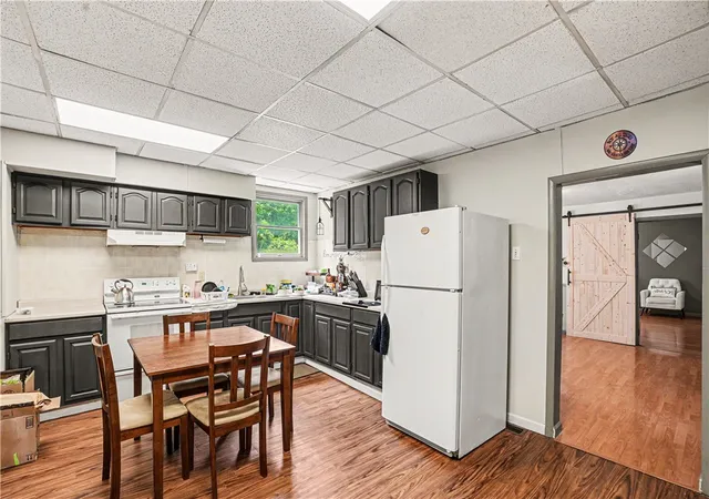 4th image of 1920 Smith Township State Rd, Burgettstown Boro, PA 15078 | MLS# 1760264