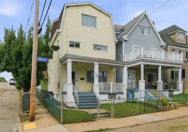 1st image of 136 Dilworth St, Mt Washington, PA 15211 | MLS# 1760459