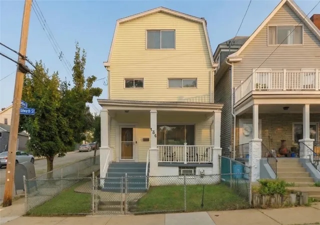 2nd image of 136 Dilworth St, Mt Washington, PA 15211 | MLS# 1760459