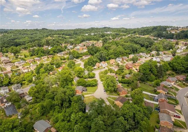 Photo 30 of Single family home for sale at 4 Ann St, Carnegie, PA 15106 | MLS# 1760486 | Listing updated on 2026-07-30
