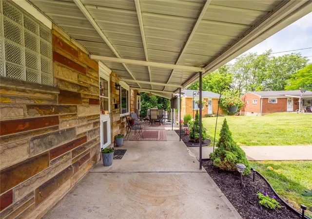 Photo 5 of Single family home for sale at 4 Ann St, Carnegie, PA 15106 | MLS# 1760486 | Listing updated on 2026-07-30