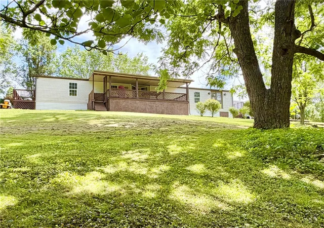 Photo 3 of Manufactured home for sale at 286 Willow Grv Rd, Nicholson Twp, PA 15461 | MLS# 1760468 | Listing updated on 2026-08-04