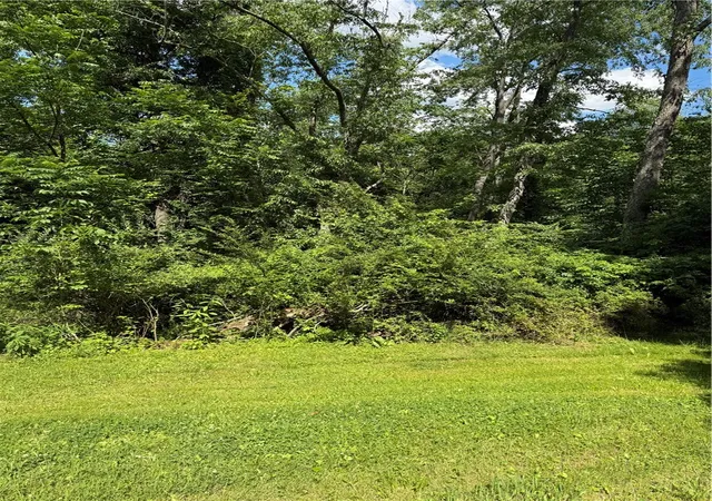 2nd image of 3 Bresock Ln, Amwell, PA 15301 | MLS# 1760292