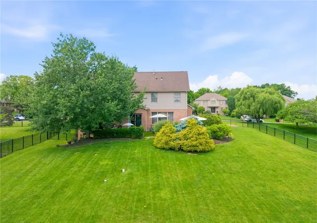 5th image of 1012 Buck Run Rd, Cecil, PA 15317 | MLS# 1760210