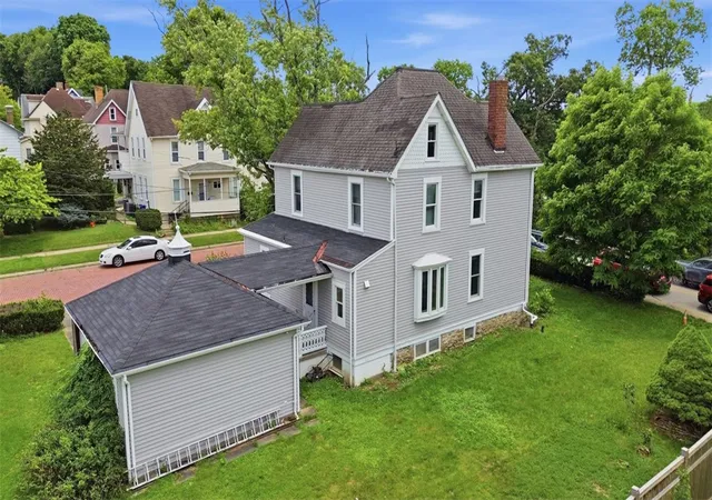 image of 678 Gregg Ave, Bridgeville, PA 15017 | MLS# 1760550