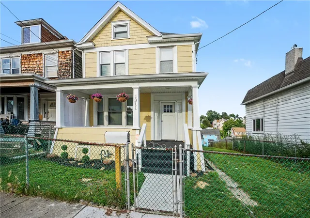 Homes for sale in Mc Keesport, PA | 1311 Pirl St, Mc Keesport, PA 15132 | MLS# 1760344