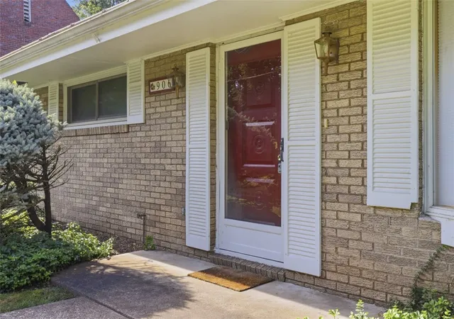 2nd image of 906 Glenover Pl, Fox Chapel, PA 15215 | MLS# 1760028