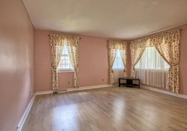 Homes for sale in Irwin, PA | 608 Wyandotte St, Irwin, PA 15642 | MLS# 1760576